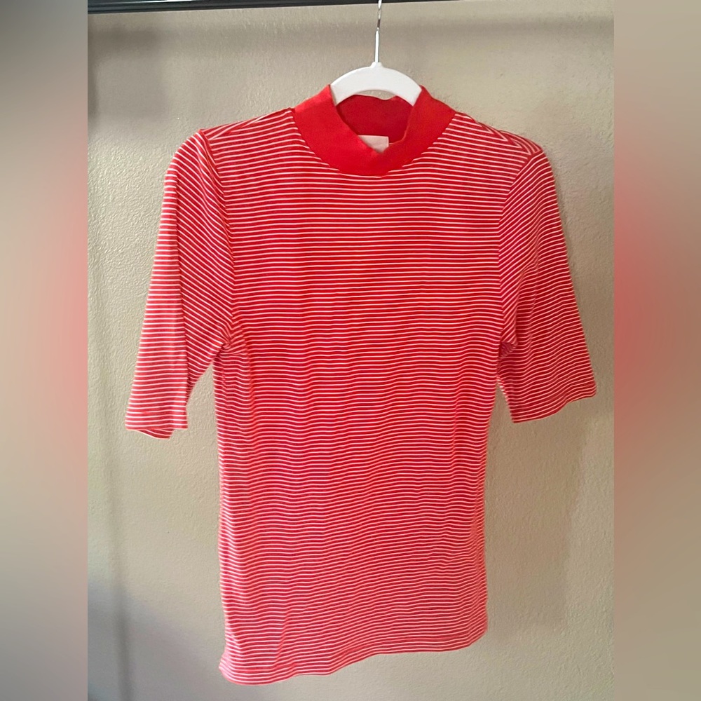 Stylish striped tee